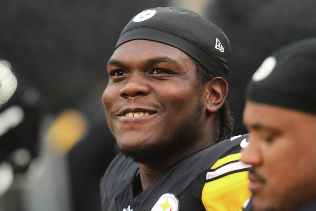 Who is Broderick Jones? 5 things to know about Cowboys OL acquired from Steelers - Dallas News