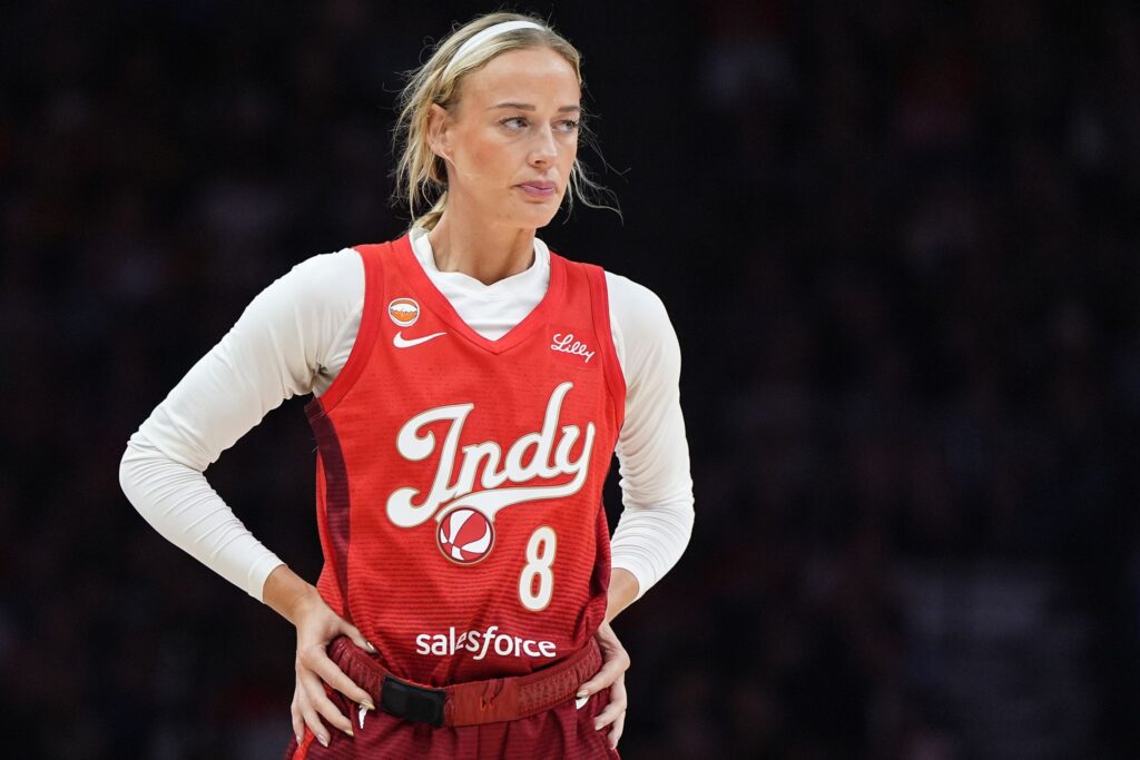 Indiana Fever return to friendlier atmosphere after rallies and hearing boos on road trip - Beaumont Enterprise