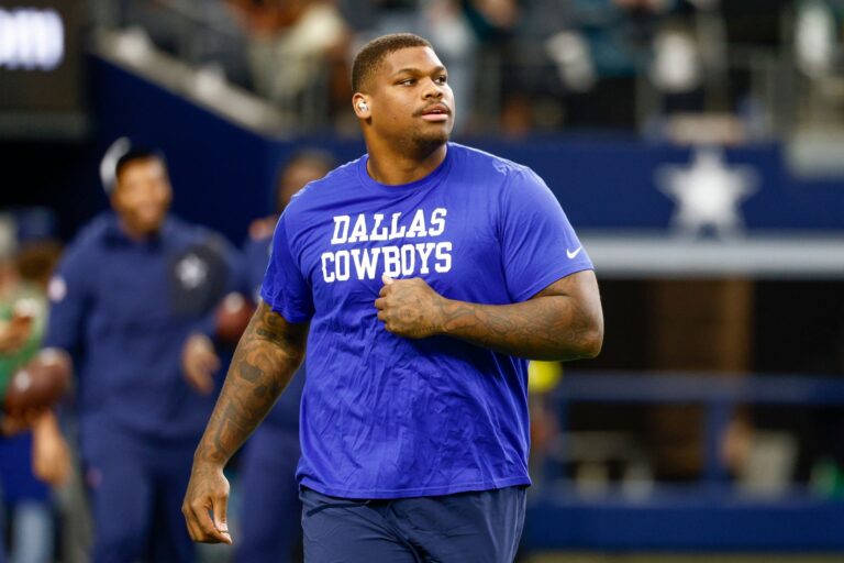 Dallas Cowboys, DT Quinnen Williams agree to massive three-year contract extension - Dallas News