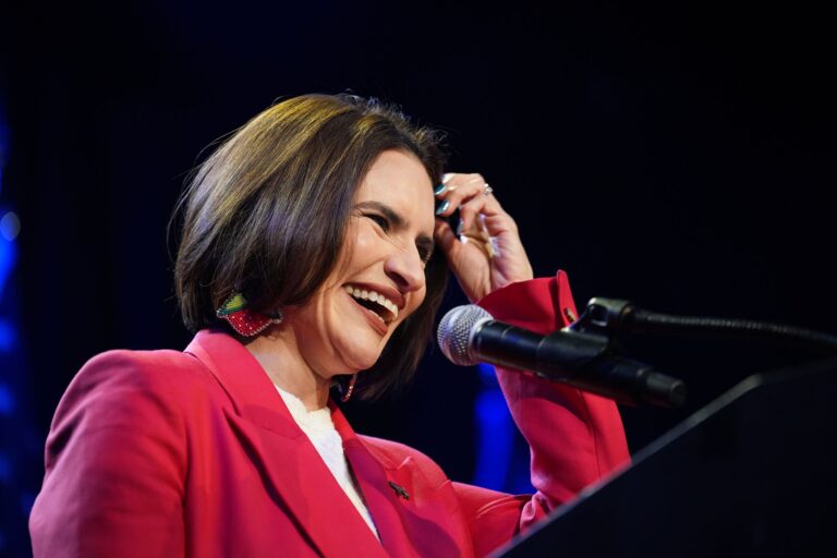 Progressive Democrats get another win in Minnesota US Senate primary - Austin American-Statesman