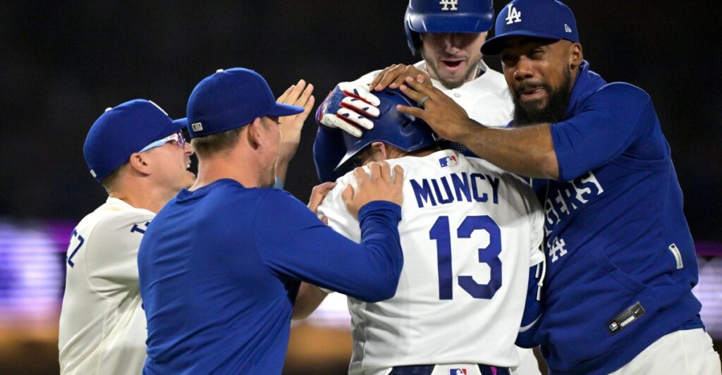 Dodgers vs. Royals game chat - True Blue LA