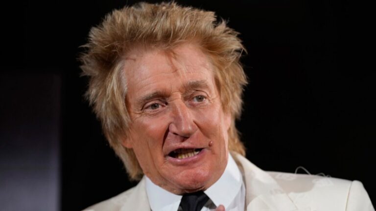 Rod Stewart Cancels Tour as He Recovers After Undergoing Heart Procedure - Just Jared