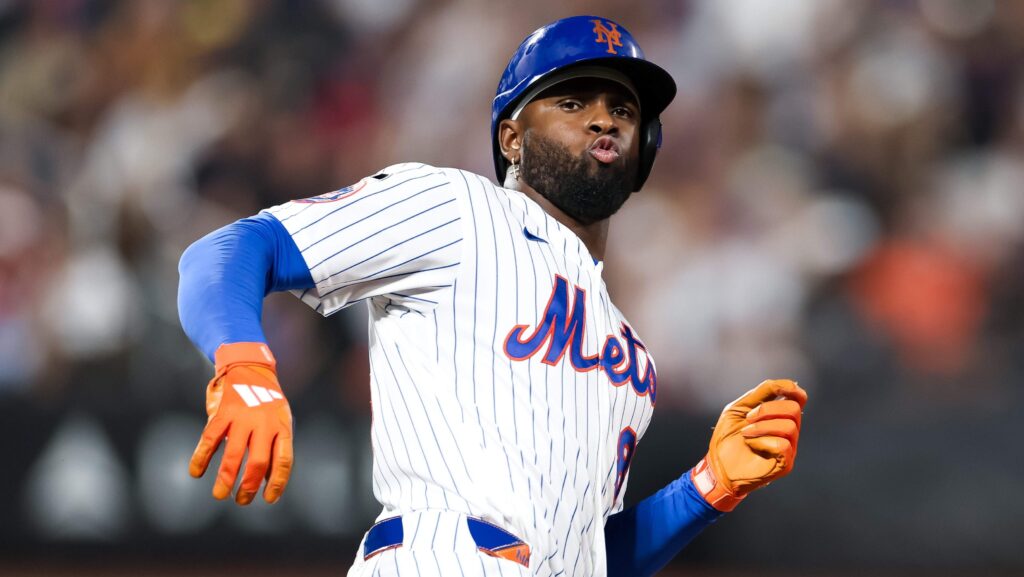 Orioles Claim Mets $20 Million Outfielder Amid Playoff Push - heavy.com