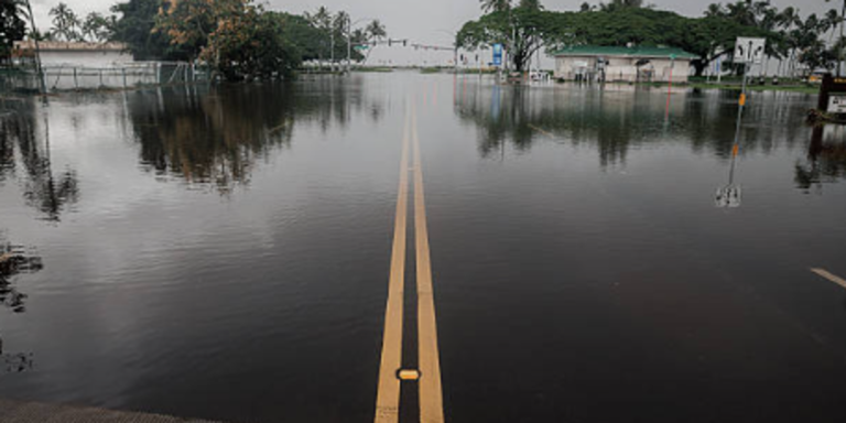 Hurricane Lala drenched Hawaii with enough water to fill nearly 2 million Olympic-sized pools - FOX Weather