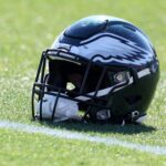 Eagles’ Running Back Gets Carted Off After Scary Injury Against Patriots - heavy.com
