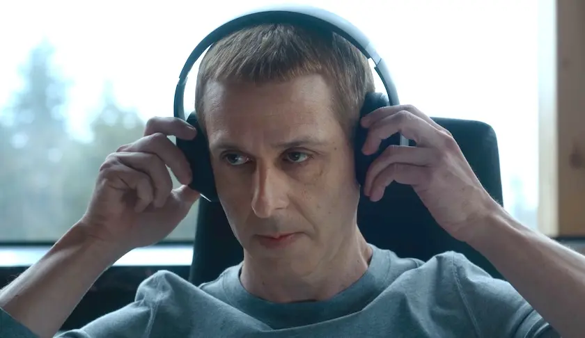 ‘The Social Reckoning’ New Trailer: Mikey Madison and Jeremy Allen White Take on Facebook — and Jeremy Strong’s Mark Zuckerberg - Screen Realm