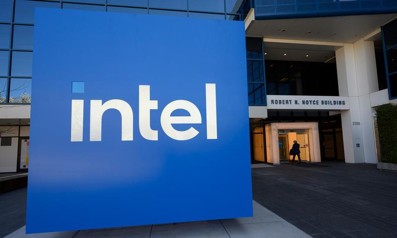 Intel Sold Its NAND Memory Business for About $9 Billion. Micron Is Now Worth More Than Twice What Intel Is. - The Motley Fool