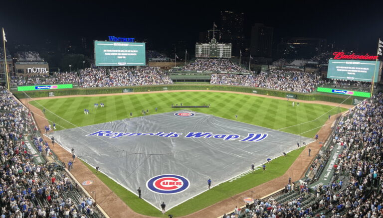 Tied Crosstown game between Cubs, White Sox goes into late weather delay - Chicago Sun-Times
