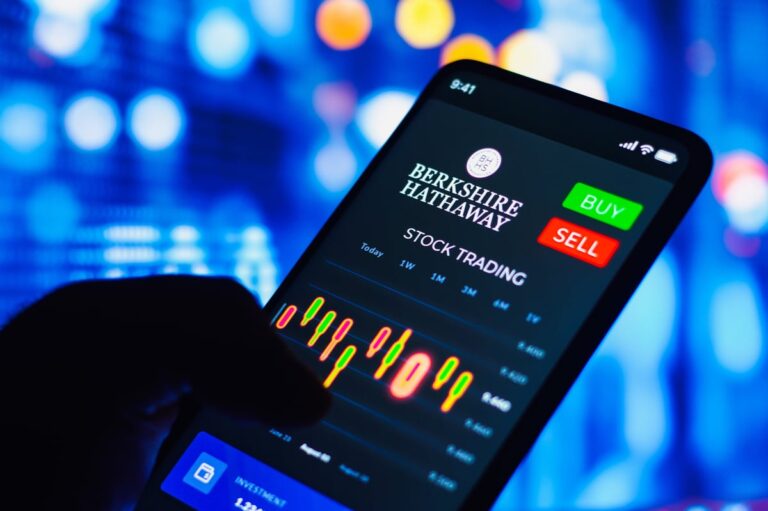 This Could Be Berkshire Hathaway CEO Greg Abel's Biggest Stock Purchase of the Second Quarter (Hint: Not Alphabet) - The Motley Fool