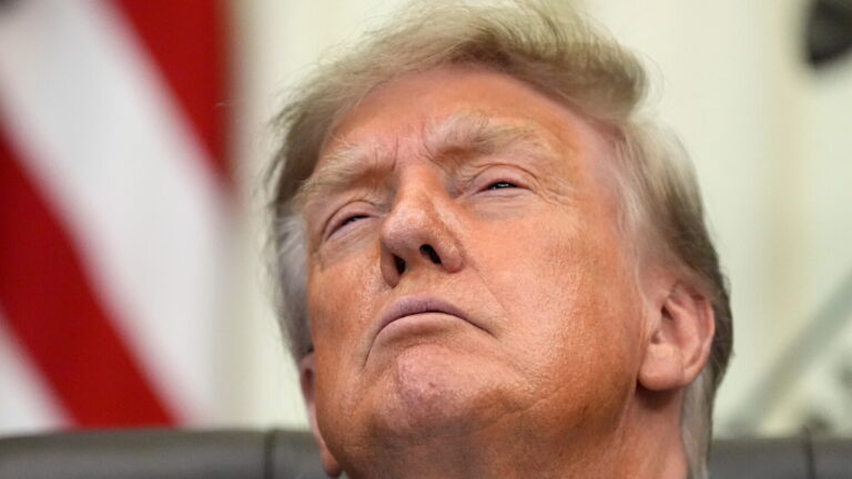 DOJ Wants Executive Privilege to Cover Trump’s Private Advisers - News of the United States - NOTUS