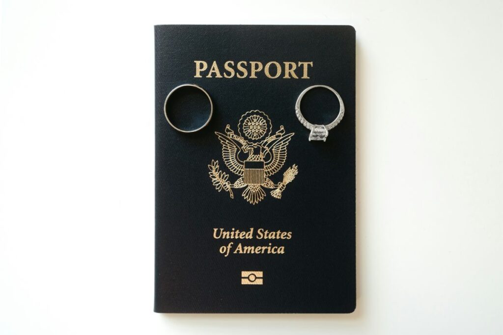 DOJ Busts Massive $100k-a-Head Marriage Fraud Ring Arranging Over 1,000 Fake Green Card Unions - inkl