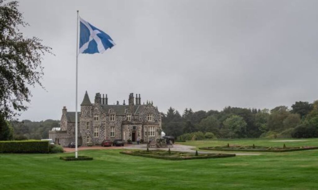 Clements Chases $200,000 Closing Swing Crown in Aberdeen - golfpost.com