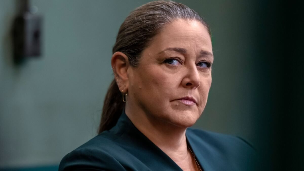 Camryn Manheim Debuts Weight Loss Transformation in New York City - sekbernews.id