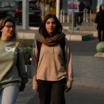 The hijab struggle in Iran: A widespread women's challenge and government caution amid the country's crises - صوت الإمارات