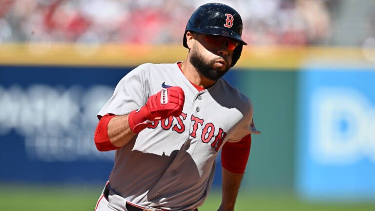 Red Sox Could Turn to 9-Year Veteran for Mariners Series - Sports Illustrated