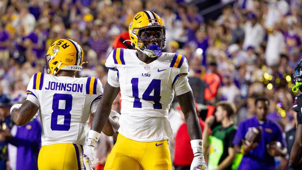 Best College Football Prop Bets Today for Week 1 (Bet on Trey'Dez Green to Score a Touchdown) - Sports Illustrated