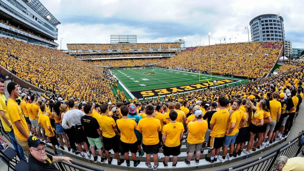 Iowa Hawkeye Marching Band Member Taken Off Life Support After Collapsing - Sports Illustrated