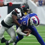 Texans trail Bills by 3 after back-and-forth first half of explosive offense - Toro Times