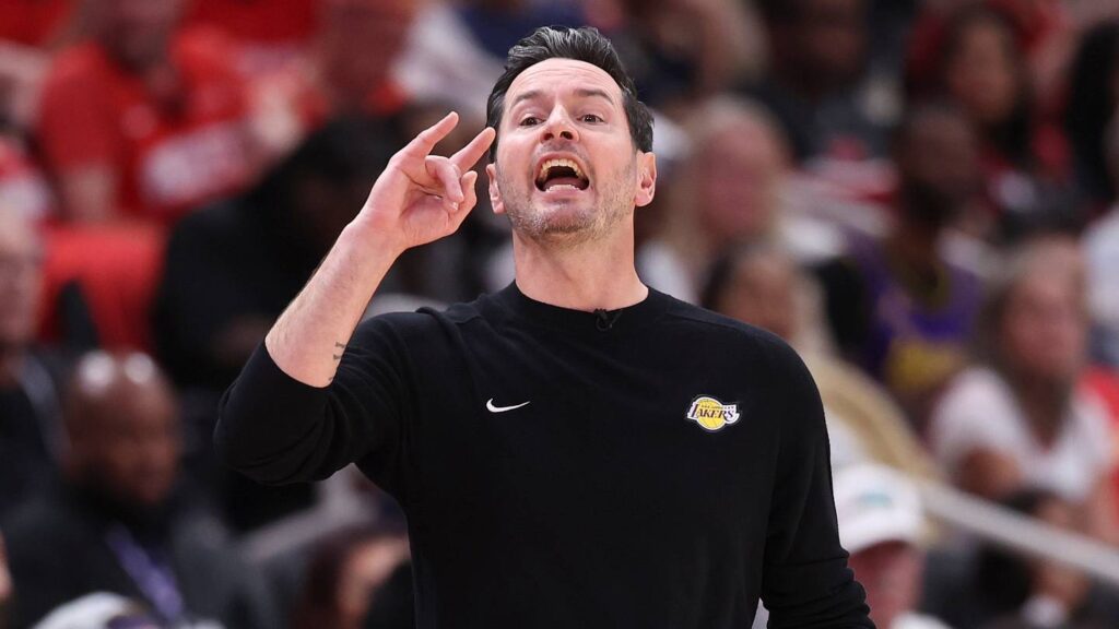 JJ Redick Sets the Tone for Lakers With 3 Training Camp Priorities - Sports Illustrated