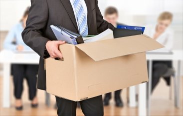 Oracle Cuts 3,000 India Roles As Microsoft Puts 500 On PIP - BW People