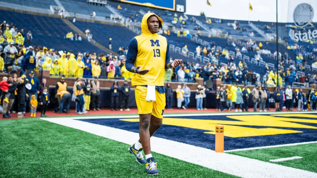 Big 10 Showdown: Iowa vs. Michigan Top 20 Game Preview - sportsgrid.com