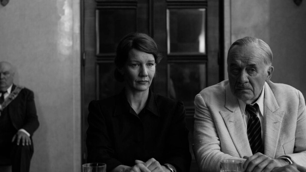 'Project Hail Mary' Star's New Near-Perfect War Thriller Debuts Stunning Trailer - MovieWeb