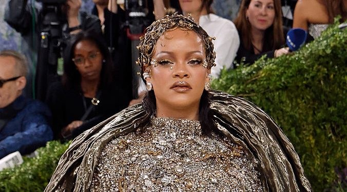 Rihanna’s Baby Girl Rocki Is 1, Fabulous And Already Dipping Into Mama’s Fashion Archive - hellobeautiful.com