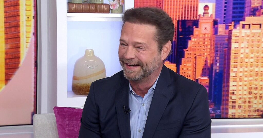 Jason Priestley on His Reprising Role in ‘Private Eyes West Coast’ - TODAY.com