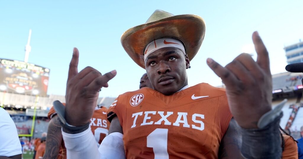 Colin Simmons signs NIL deal with Dodge Ram Trucks - On3