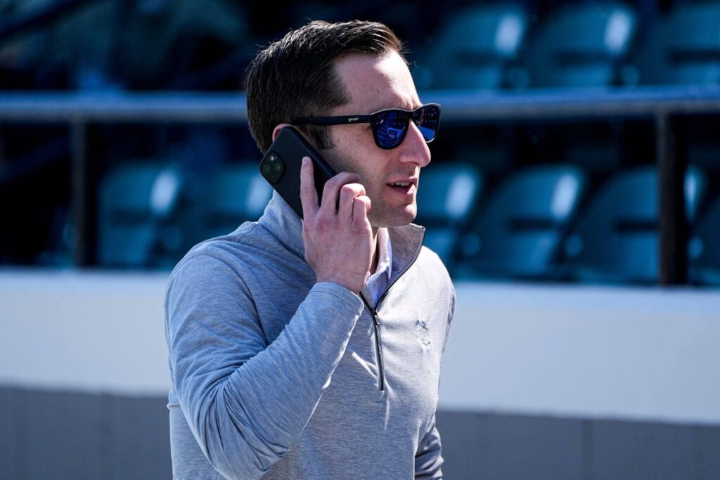 Tigers GM Jeff Greenberg removes name from consideration for Red Wings job - The New York Times