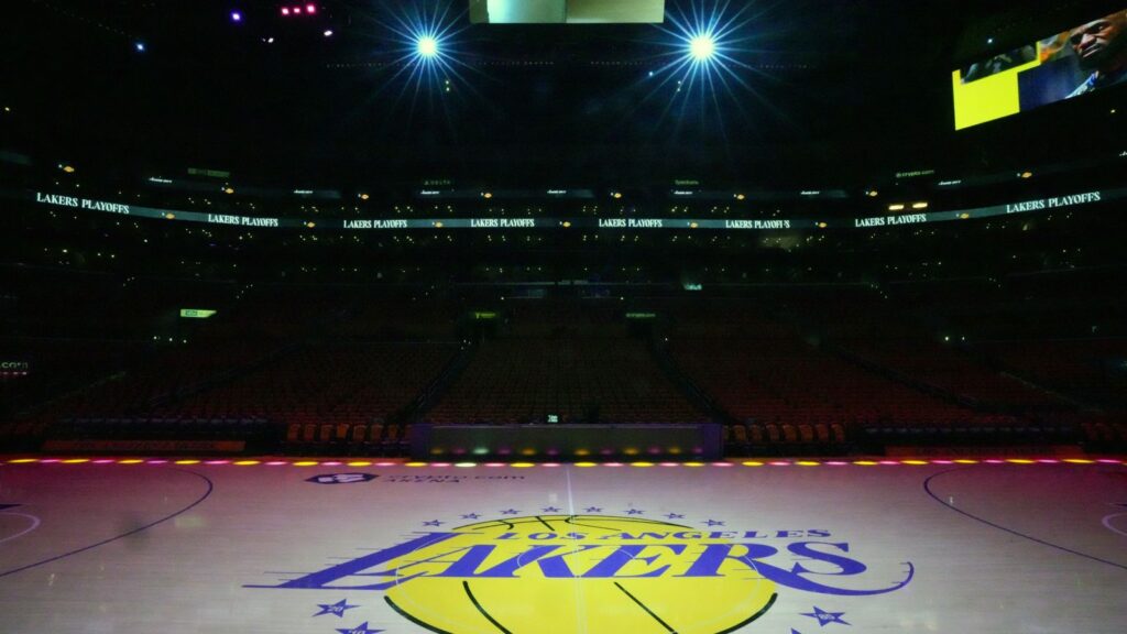 Lawrence Tanter, beloved Lakers announcer, dies at 76 - The Sporting Tribune