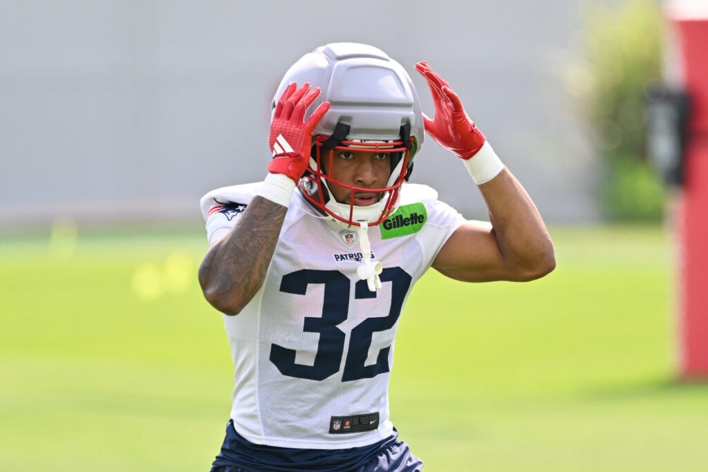 Patriots list 3 players on first injury report of 2026 season - 98.5 The Sports Hub