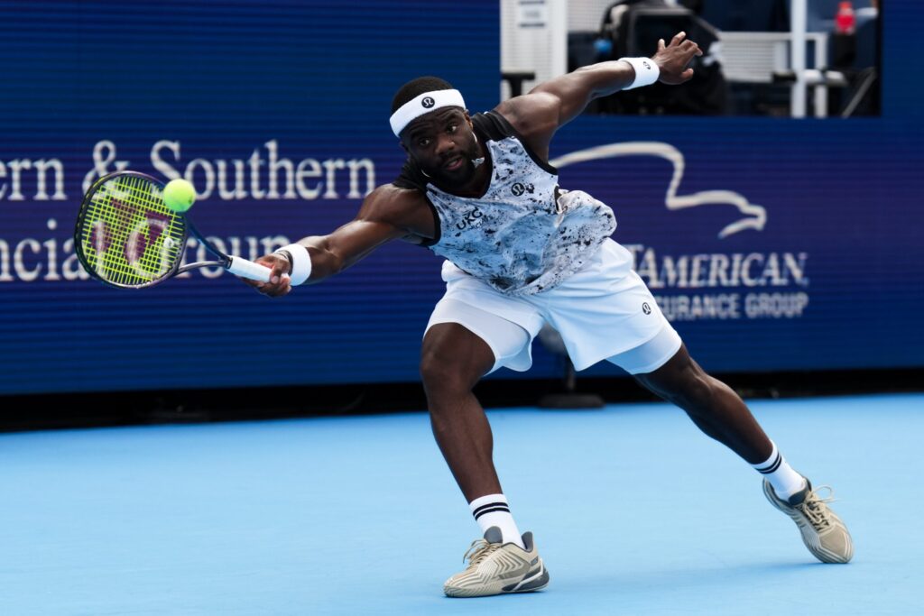 Tiafoe vs Sakamoto Predictions, Props & Odds - Sports Betting Dime