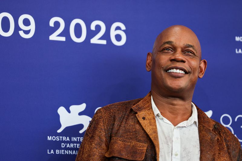 Venice film ‘Primetime’ probes line between news and showbiz - WNWN-FM