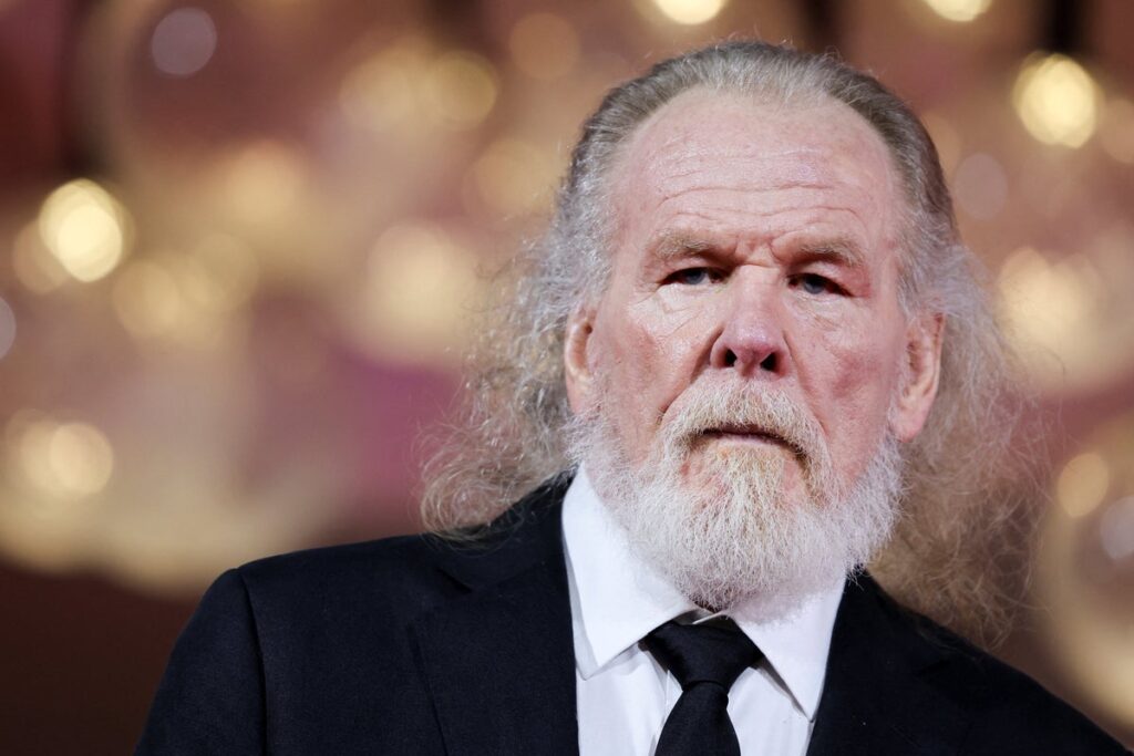 85-year-old star and former ‘Sexiest Man Alive’ makes first red carpet appearance in four years - The Independent