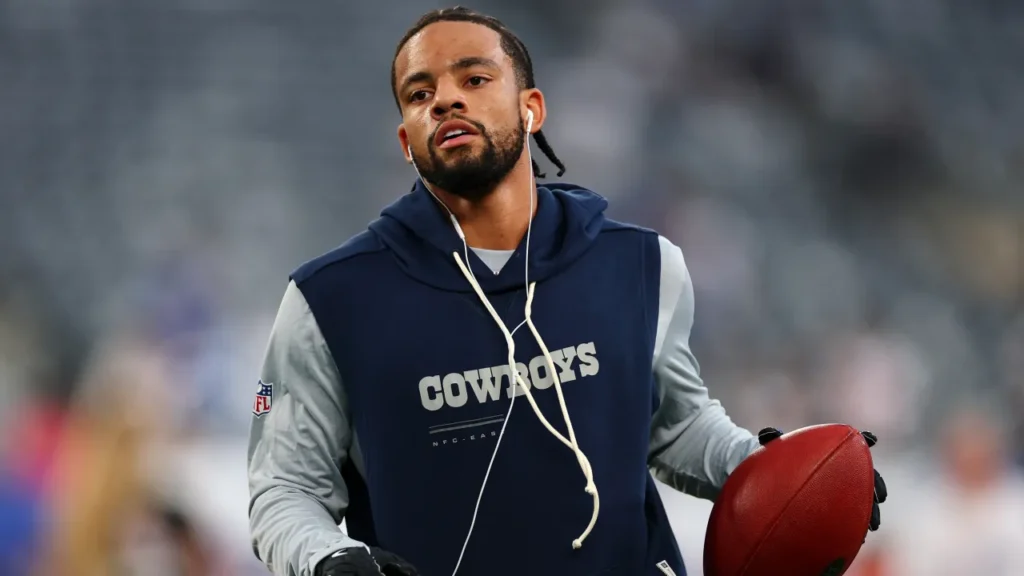 Watch Cowboys' Cobie Durant get cleated in the one spot you never want to be hit - sportingnews.com