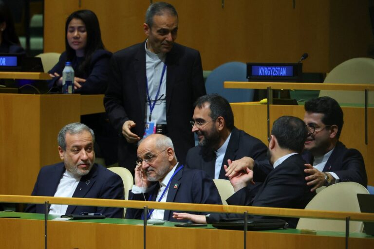 Iran-US war latest: Trump tells Xi helping Tehran is ‘totally unacceptable’ as diplomats weigh phased end - The Independent