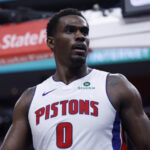 Report: Pistons C Jalen Duren preparing to hold out - 102.7 WBOW