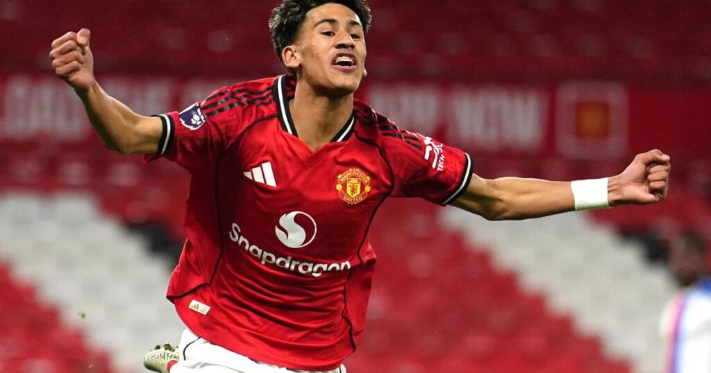 Youth star JJ Gabriel asks to leave Manchester United - gazetteseries.co.uk