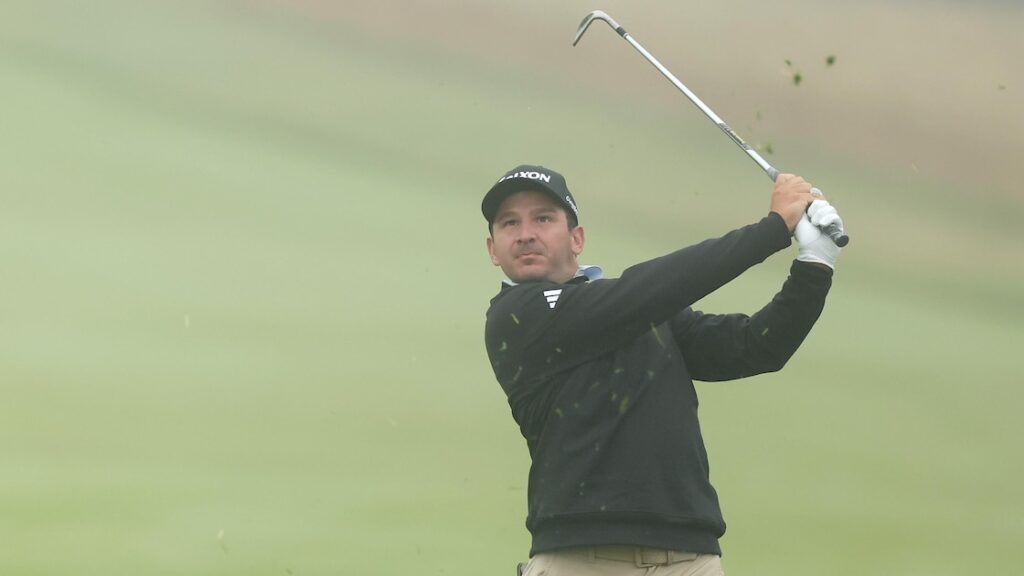 PGA Tour Golfer's Caddie Who Quit Mid-Round Explains Reason for Dramatic Split - Bleacher Report