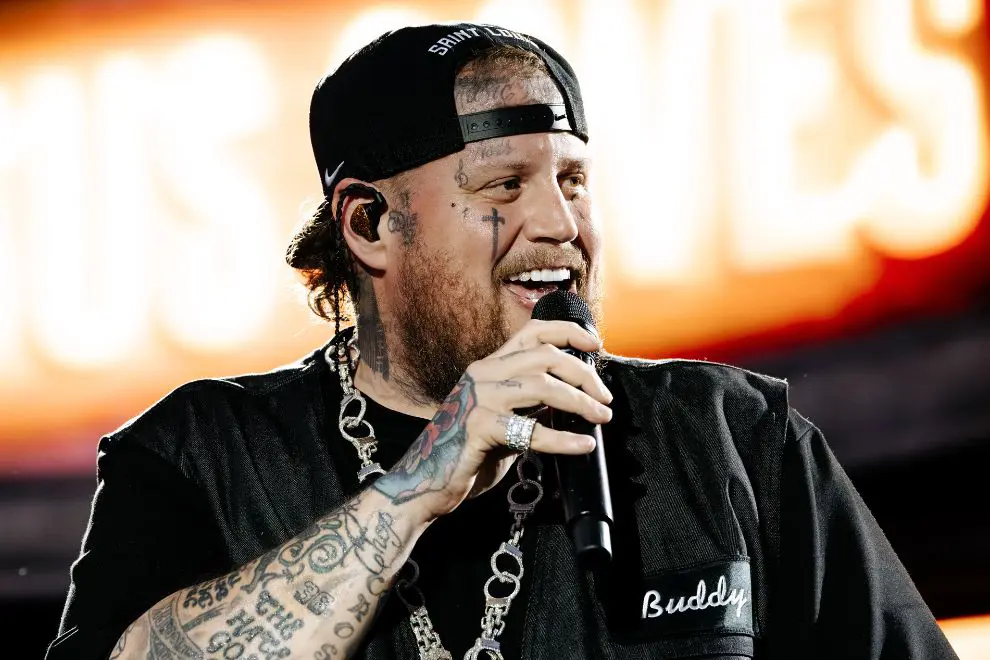 Jelly Roll Says He'd Ditch Country Music Career 'If God Tells Me To' - Countrytown