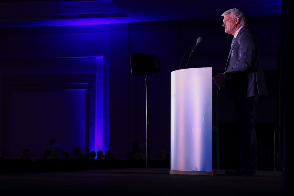 Georgia candidates sharpen contrasts in campaign events ahead of early voting | - Capitol Beat