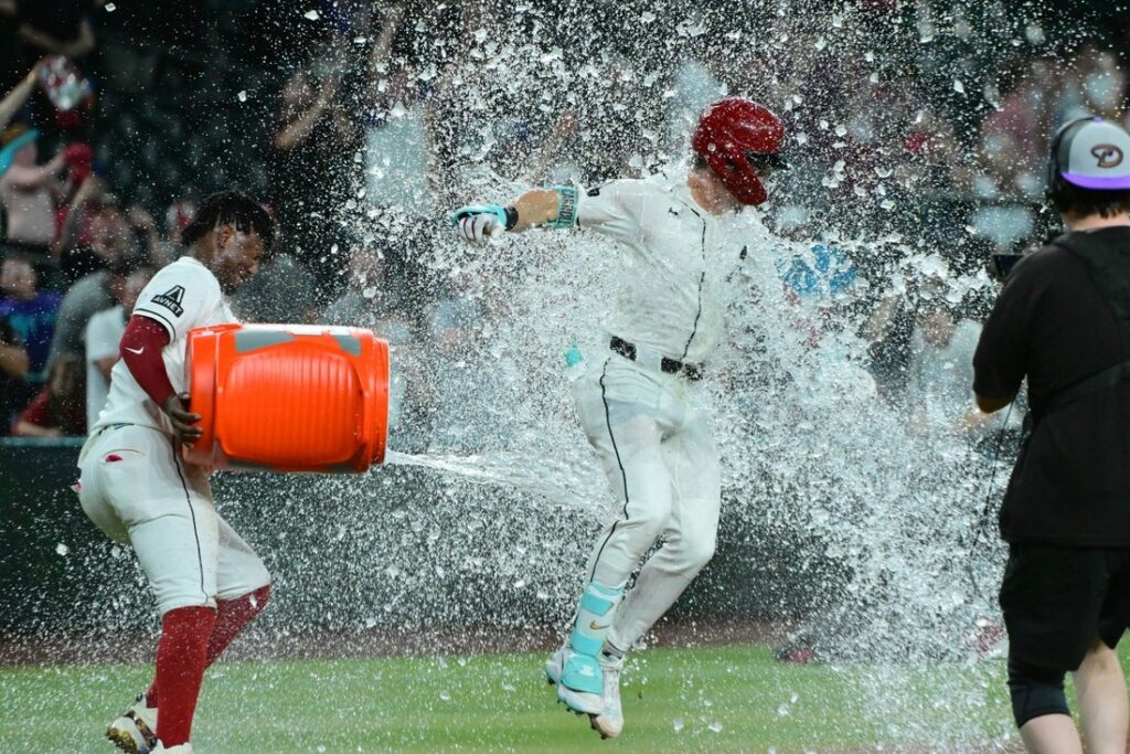 Corbin Carroll’s walk-off homer caps D-backs’ rally vs. Marlins - Field Level Media