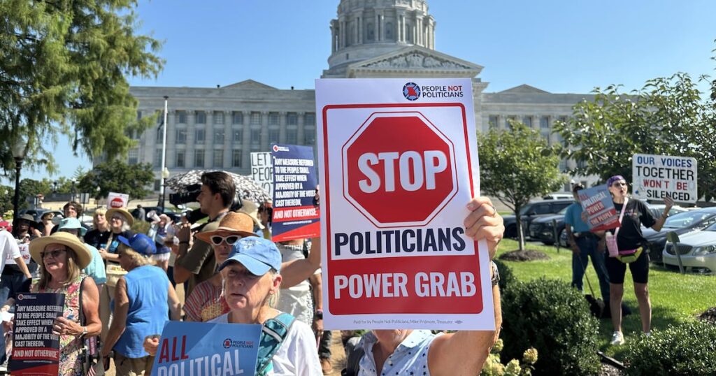 Missouri court blocks Trump-backed US House map and orders it to be put to a vote - adn.com