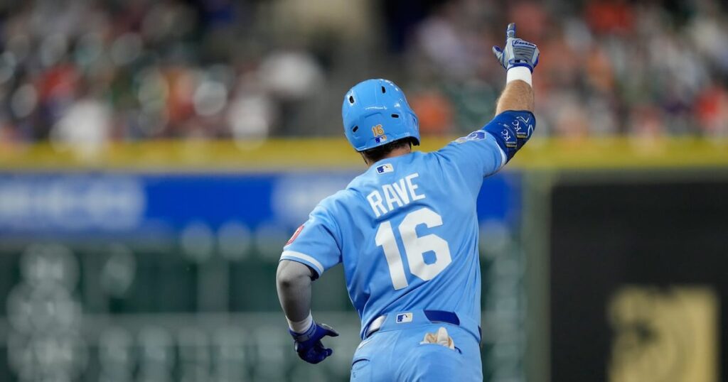Royals top Astros, dropping Houston into first-place tie with Rangers in AL West - TSN