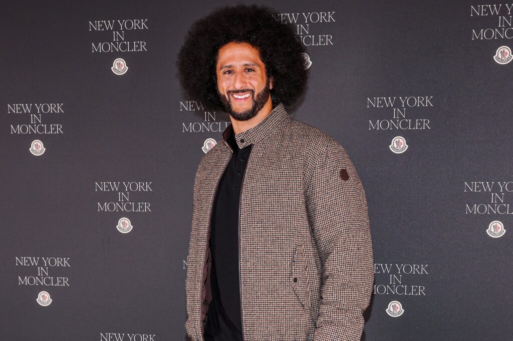 Colin Kaepernick Thinks He’s Better Than ‘Good Amount’ of Current NFL Quarterbacks: ‘Cleats by the Door’ - AOL.com