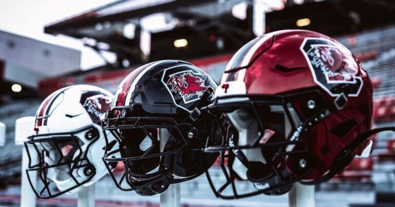 Gamecocks offer 2028 offensive lineman out of Atlanta - Post and Courier