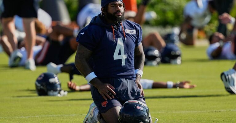 Bears running back D'Andre Swift agrees to 3-year contract extension - The Killeen Daily Herald