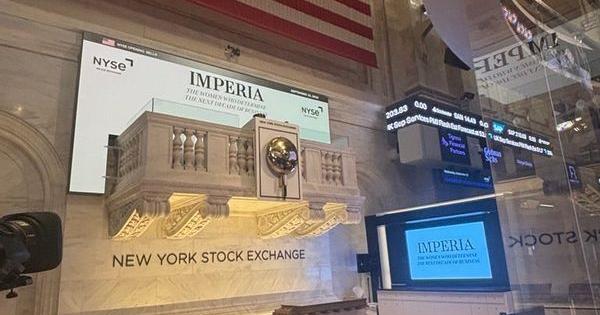 Melania Trump will ring the bell at the NYSE on Wednesday - The Daily News | Texas' Oldest Newspaper