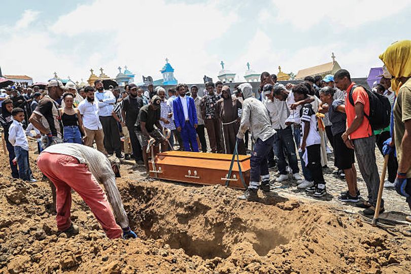At least 25 killed in Cape Verde after bus carrying school children plunges 30 metres off cliff - AOL.co.uk